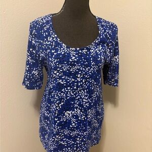 Chico's Blue and White Short Sleeve Top